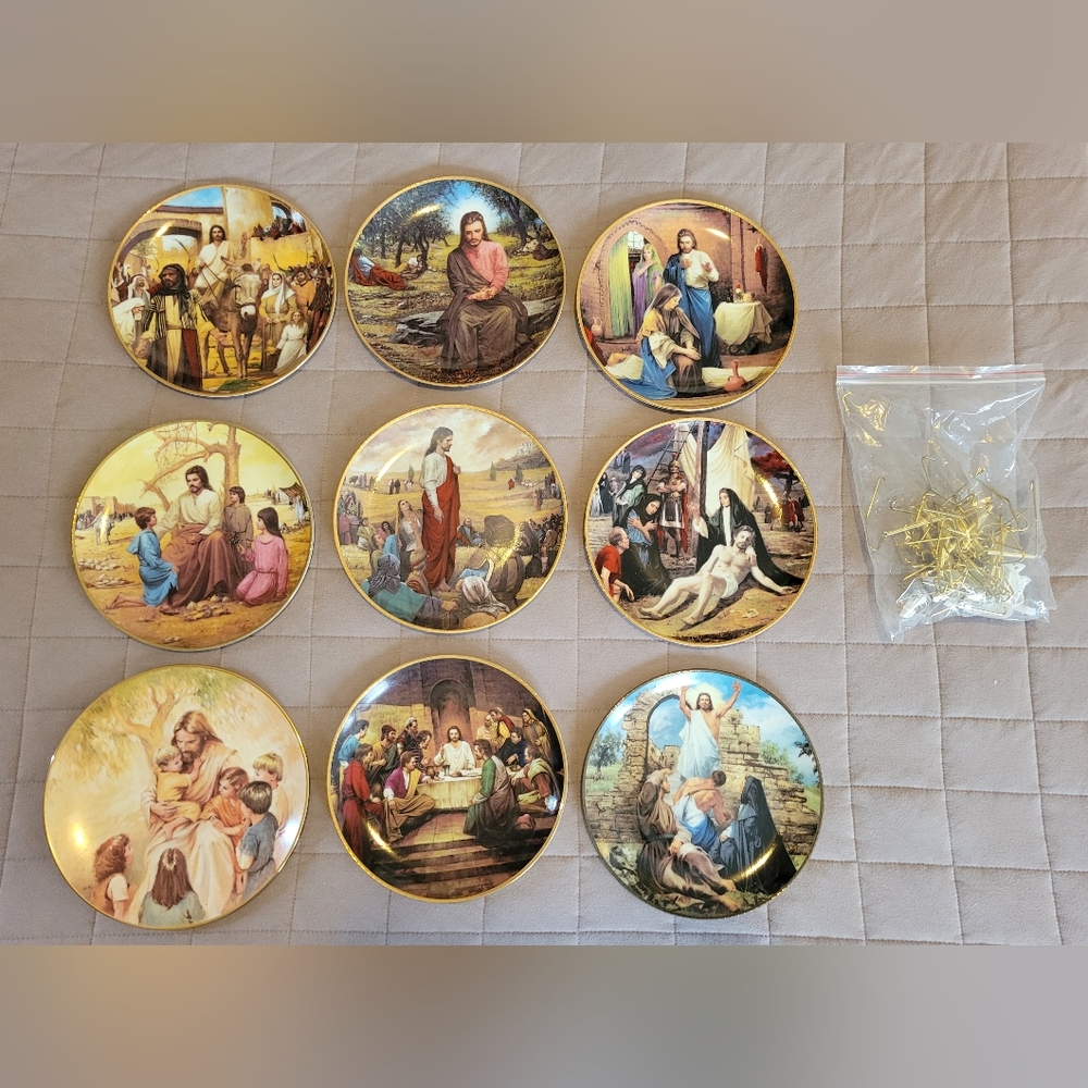 The Life of Jesus Collectible Plates by Lou Marchetti 23K Gold Trimmed 8"